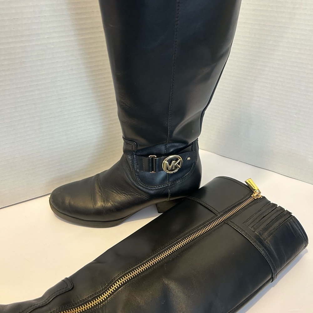 Michael Kors Black Hartland Boots: Women’s Size 5. With Gold Detail - Picture 13 of 14